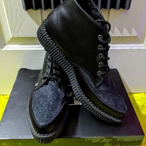 T.U.K. unisex boots